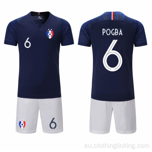 Futbol elastikoko uniforme merkeak